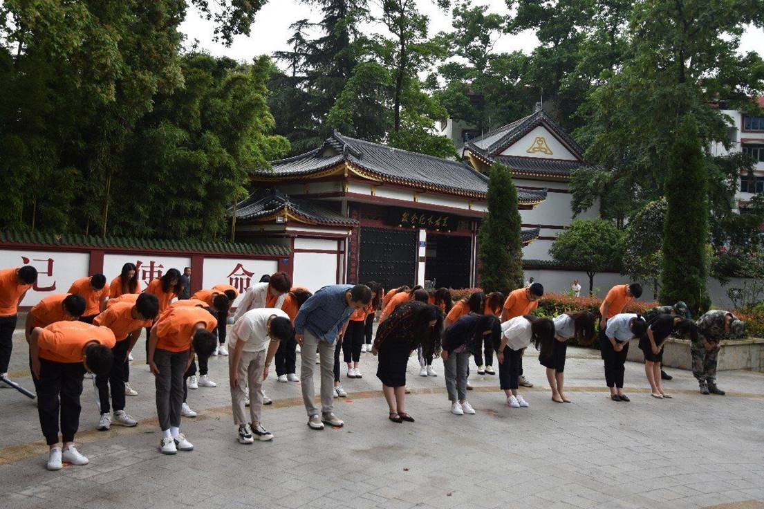 A83F1475E6C5EE10D363821930BA2801